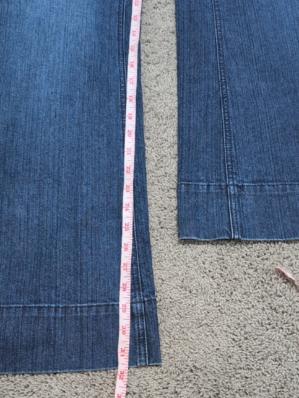 New York & Company Flare Leg Jeans Dark Wash Womens size 12